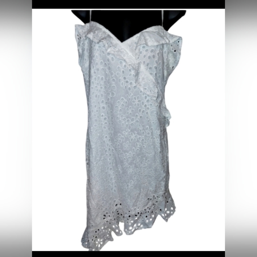 Kendall + Kylie NWT white eyelet dress asymmetrical sleeveless, size 8 - Picture 12 of 12